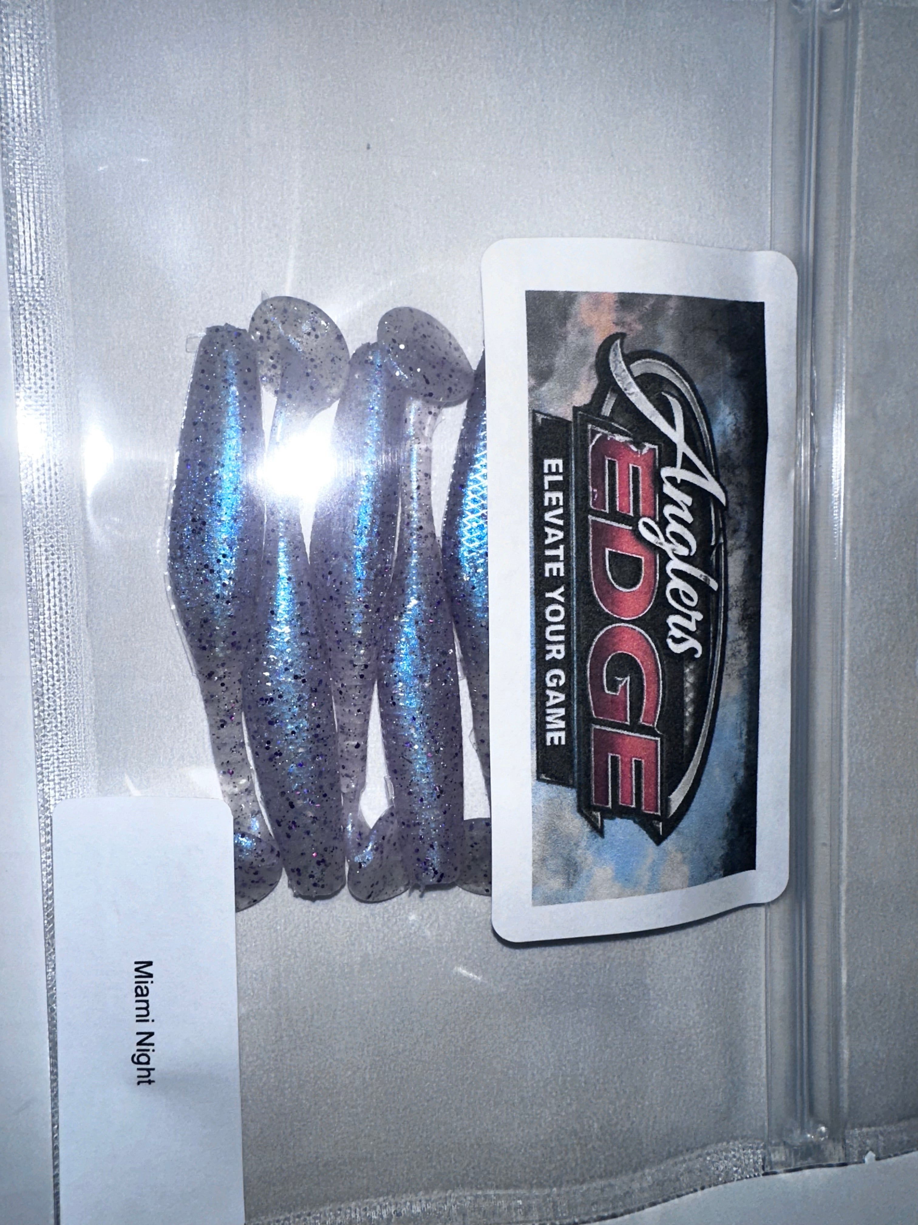 3.5 inch Paddle Tails 8 pack